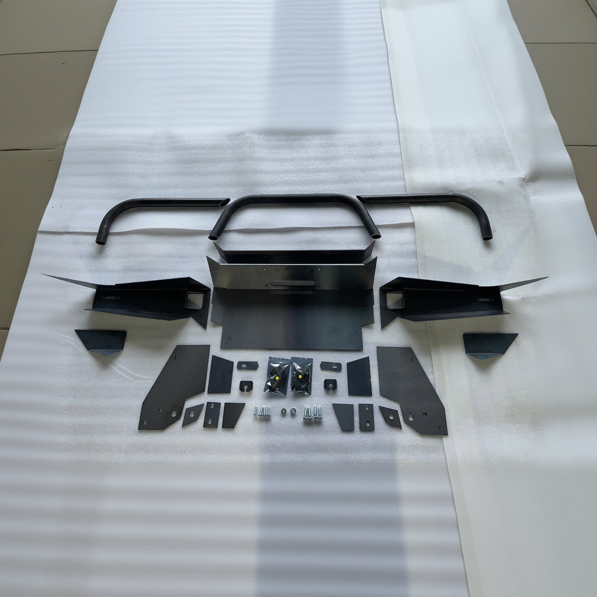 80 Series Bullbar - DIY Flatpack