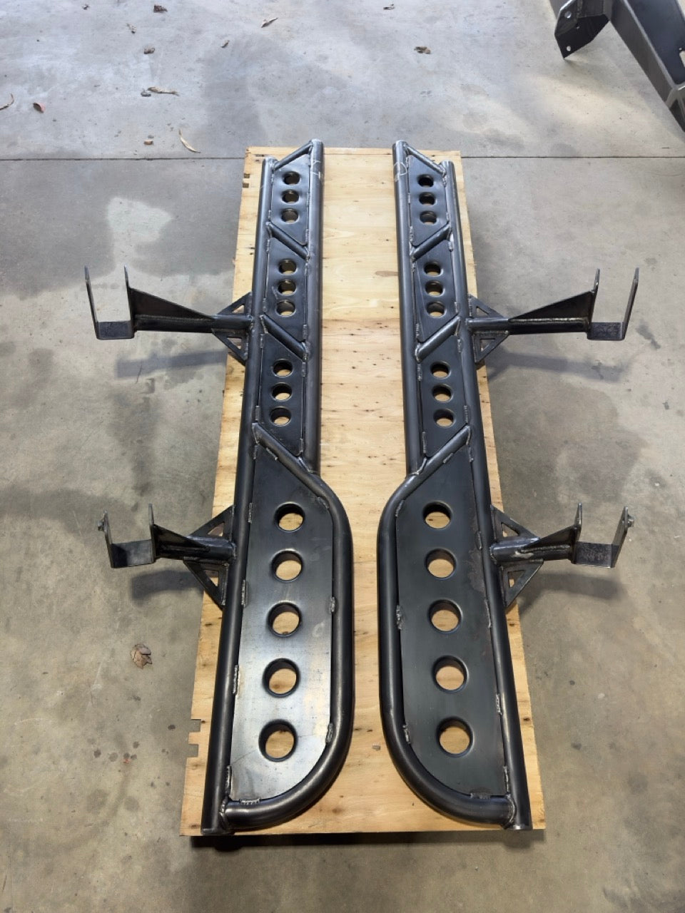 80 Series Bolt-On Rocksliders